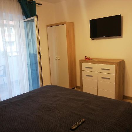 Rosenau Apartment Rîşnov Eksteriør billede