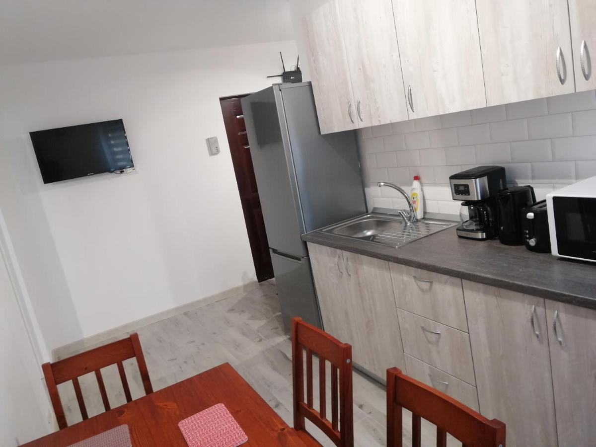 Rosenau Apartment Rîşnov Eksteriør billede